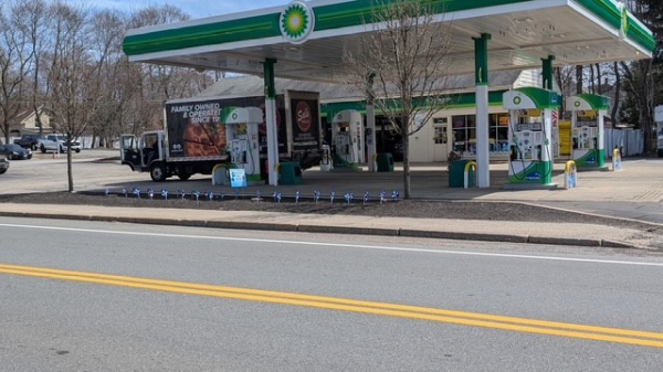 BP, Main St, Salem